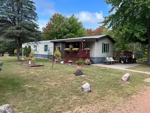 454 Highway 21, Friendship, WI 53934