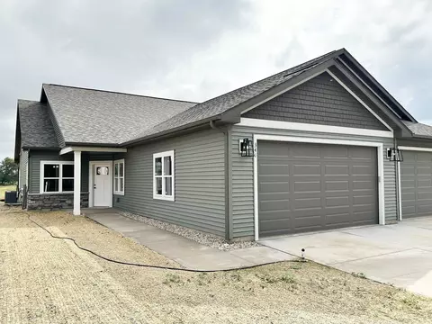 341 Isham St, Stoughton, WI 53589