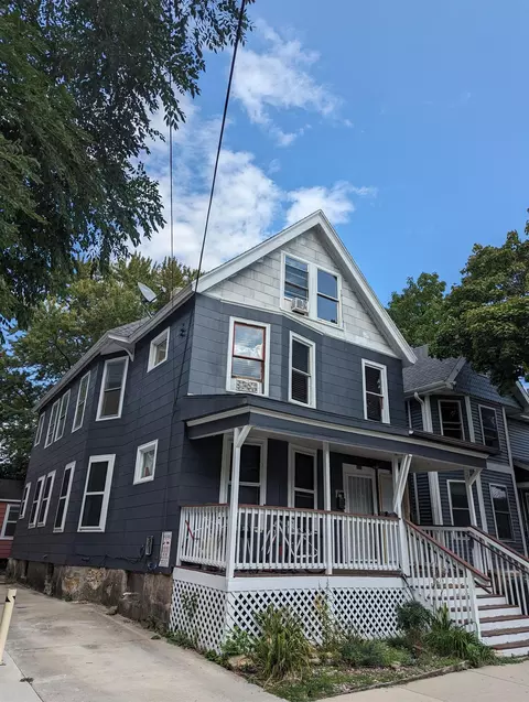 119-121 N Blair St, Madison, WI 53703