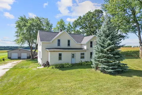 w12041 Sullivan Road, Waterloo, WI 53594
