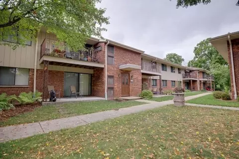 6441 Bridge Rd #202, Madison, WI 53713