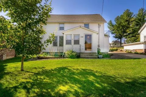 102 W Hill St, Blanchardville, WI 53516