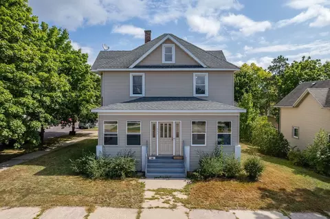 344 N Pine St, Reedsburg, WI 53959