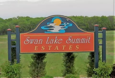 Lot 14 Swan Lake Summit Estates Pass, Pardeeville, WI 53954