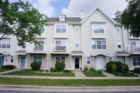 3741 Mammoth Trl, Madison, WI 53719