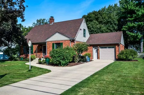 7228 Franklin Ave, Middleton, WI 53562