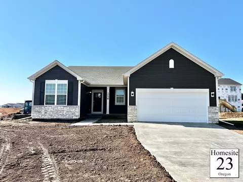 1058 Oregon Parks Ave, Oregon, WI 53575