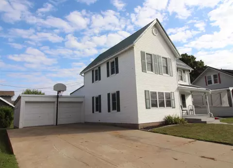 1060 12th St, Fennimore, WI 53809