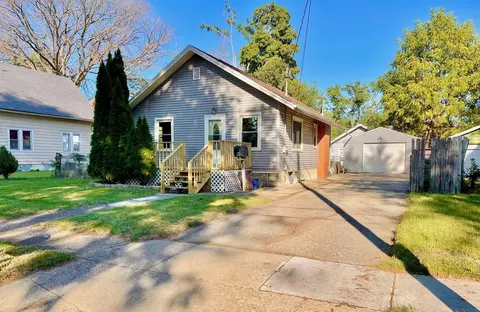 1825 Fayette Ave, Beloit, WI 53511