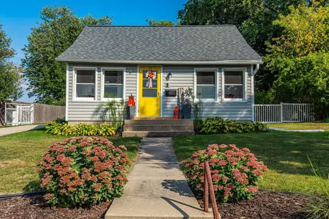 407 S Main St, Verona, WI 53593