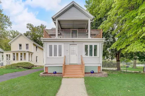 20 S Main St, Deerfield, WI 53531