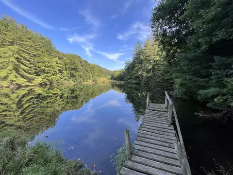 26421 Steamboat Hollow Ln, Richland Center, WI 53581