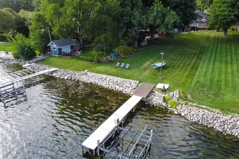 1006 Birch Haven Cir, Monona, WI 53716