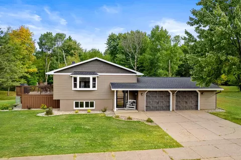 1012 W 5th St, Nekoosa, WI 54457