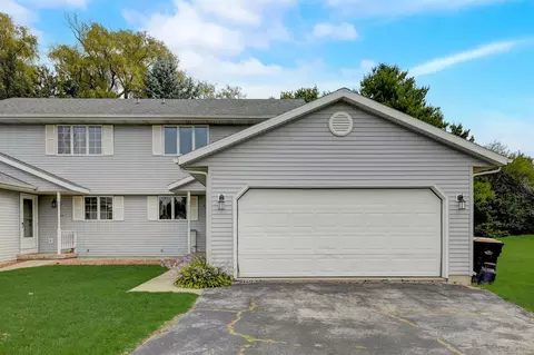 603 Louis Ct, Deforest, WI 53532