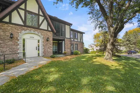 1434 Wheeler Ct #D, Madison, WI 53704