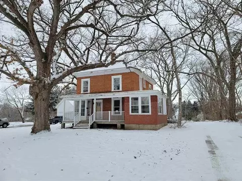 420 Market St, Platteville, WI 53818