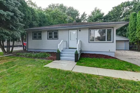 1207 Juniper Ave, Madison, WI 53714