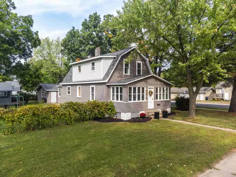 319 N Union St, Mauston, WI 53948