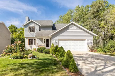 4606 Dream Ln, Madison, WI 53718