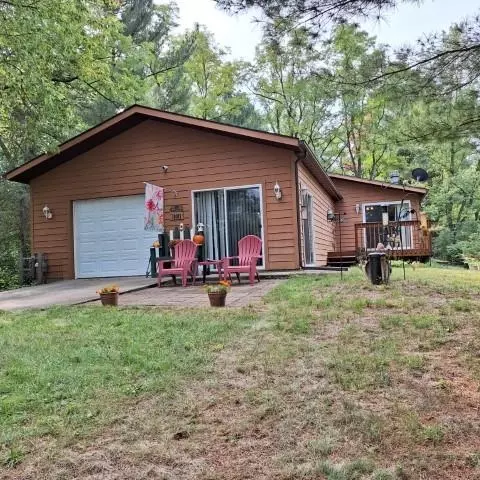 10071 County Road Y, Mazomanie, WI 53560