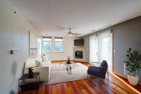 8206 Starr Grass Dr #303, Madison, WI 53719