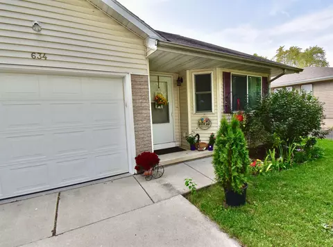 634 Grant St, Fort Atkinson, WI 53538