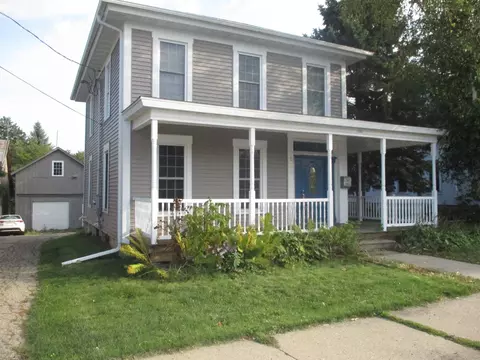 243 S Ludington St, Columbus, WI 53925