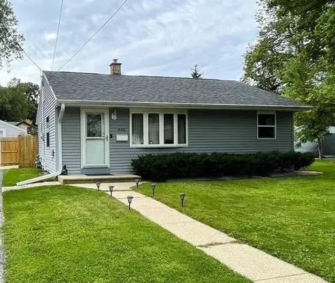 430 Water St, Lake Mills, WI 53551