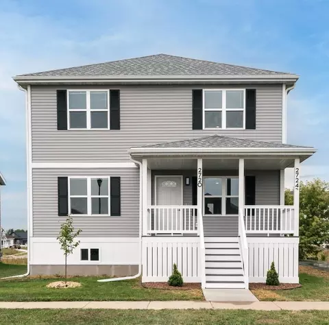 2720-2724 Hazelnut Trl, Sun Prairie, WI 53590