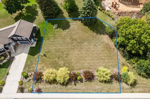 1050 Lake St, Baraboo, WI 53913