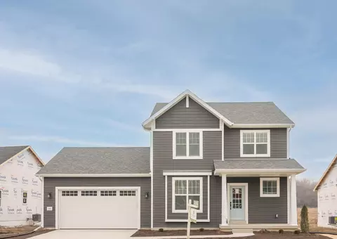 2132 Autumn Lake Pkwy, Madison, WI 53718