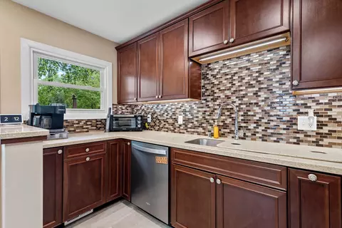 1021 Madison St, Beaver Dam, WI 53916
