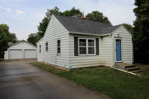 1974 Crane Ave, Beloit, WI 53511