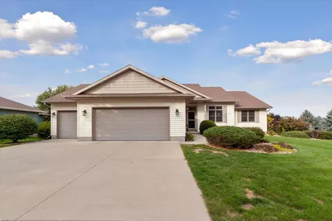 1150 Fieldcrest Dr, Edgerton, WI 53534