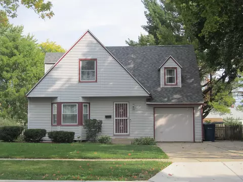 1203 Hawthorne Ave, Janesville, WI 53545