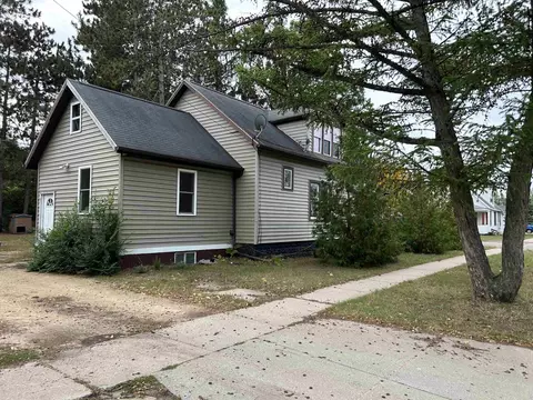 100 S Pine St, Adams, WI 53910