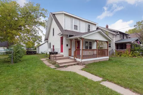 808 10th St, Beloit, WI 53511