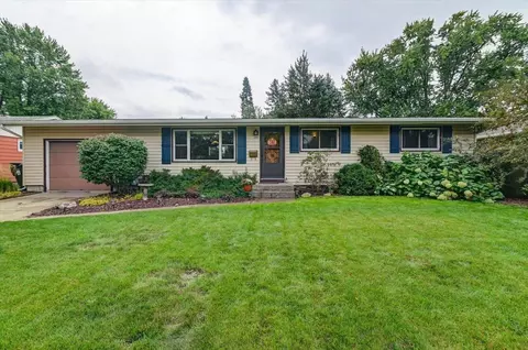 543 Lincoln Dr, Sun Prairie, WI 53590