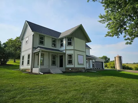 n9371 Hustad Valley Road, New Glarus, WI 53574