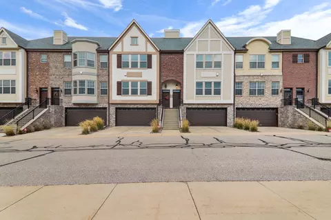 9056 Paddington Pkwy, Verona, WI 53593