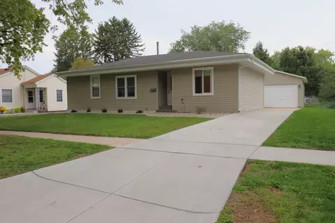 344 Longfield St, Evansville, WI 53536