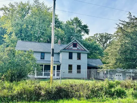 n4195 County Road Dg, Fall River, WI 53932