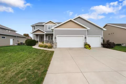 681 Prairie Grass Rd, Oregon, WI 53575