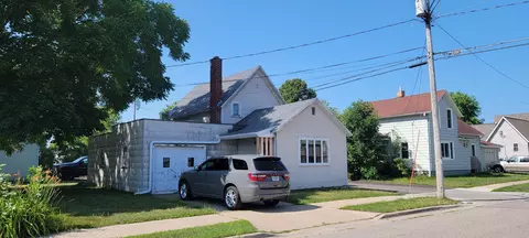 110 W Brownell St, Tomah, WI 54660