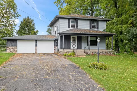 1134 W Walworth Ave, Whitewater, WI 53190