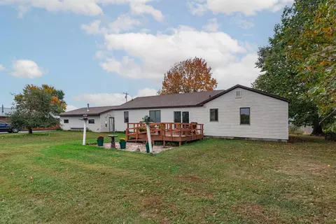 2726 Popp Ave, Marshfield, WI 54449