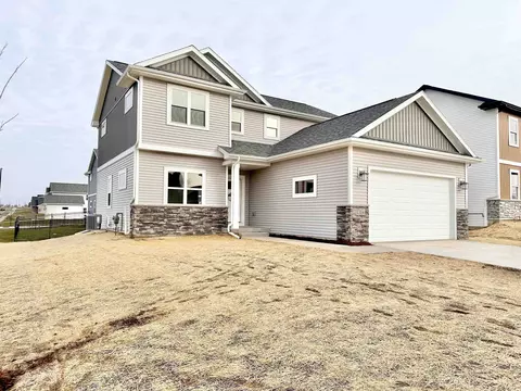 2324 Odegard Dr, Stoughton, WI 53589