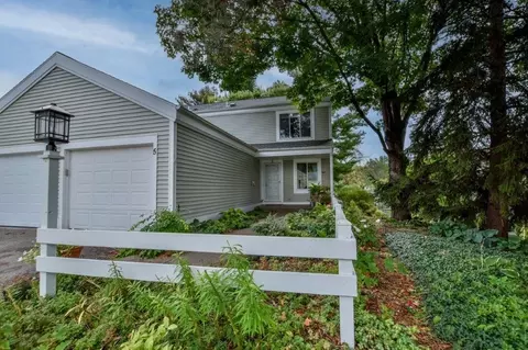 5 Gray Birch Trl, Madison, WI 53717