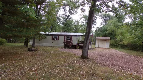 554 Feather Trl, Nekoosa, WI 54457